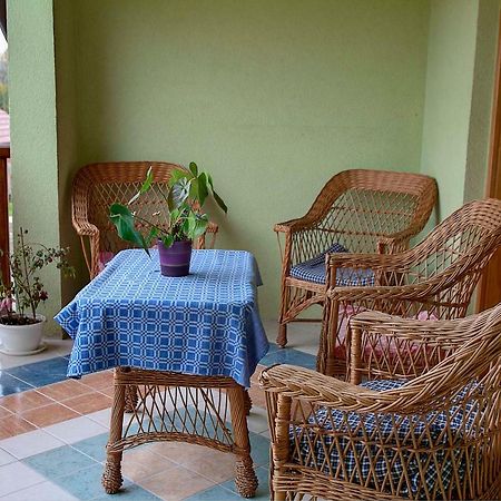 Apartman Maryla Ratkovica Esterno foto